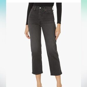 {Levi’s} Women's Ribcage Straight Ankle Jeans